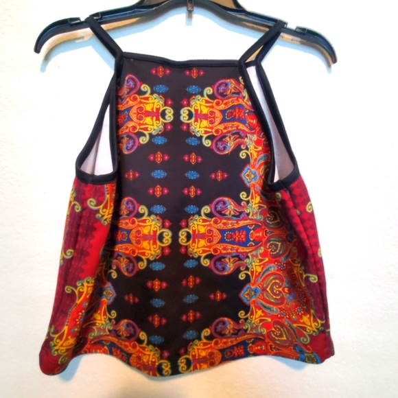 Rue 21 tank - Picture 3 of 3